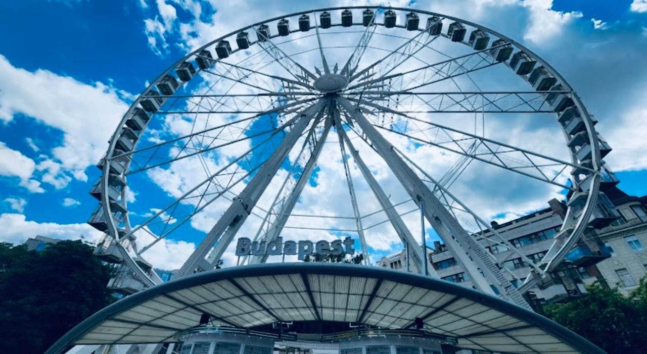 Downtown Deak-Ferris Wheel Luxury Home บูดาเปสต์ ภายนอก รูปภาพ