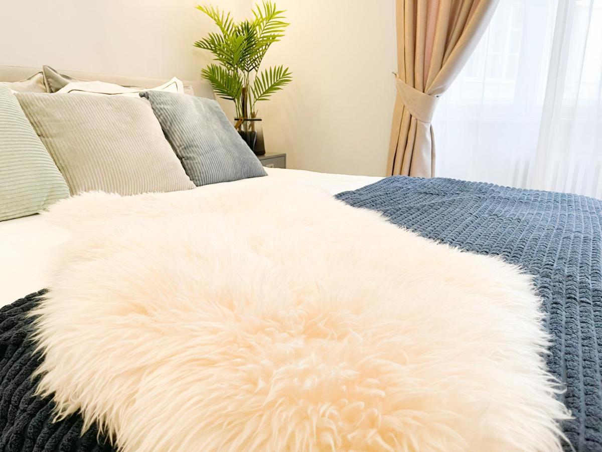 Downtown Deak-Ferris Wheel Luxury Home บูดาเปสต์ ภายนอก รูปภาพ